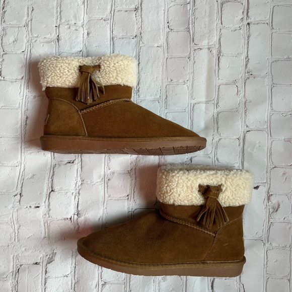 Minnetonka Sherpa lined booties - Picture 6 of 6